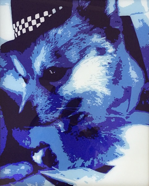Toby Fluid Art Painting